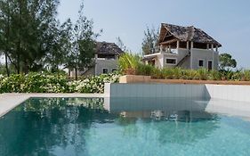 Amani Villas Nature Retreat